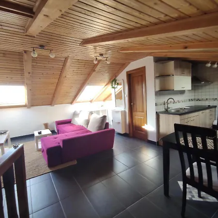 Апартаменты Obala Малинска