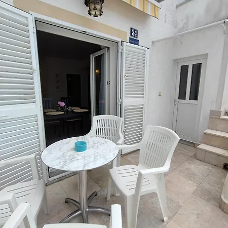 Obala Апартаменты *