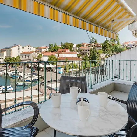 Апартаменты Obala *