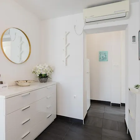 Апартаменты Obala