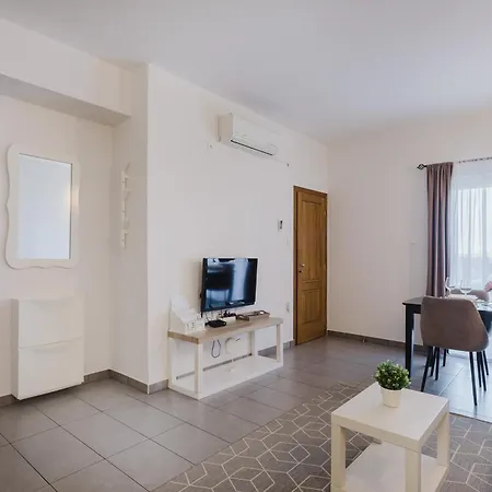 Obala * Малинска