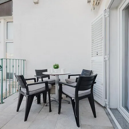 Апартаменты Obala Малинска