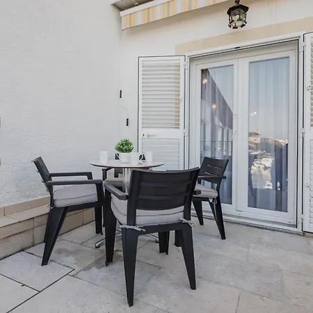 Апартаменты Obala