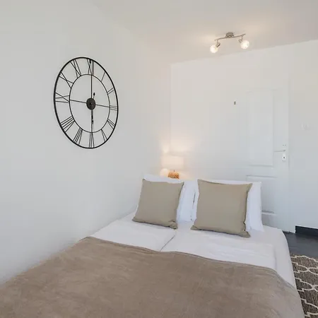 Obala Apartment *